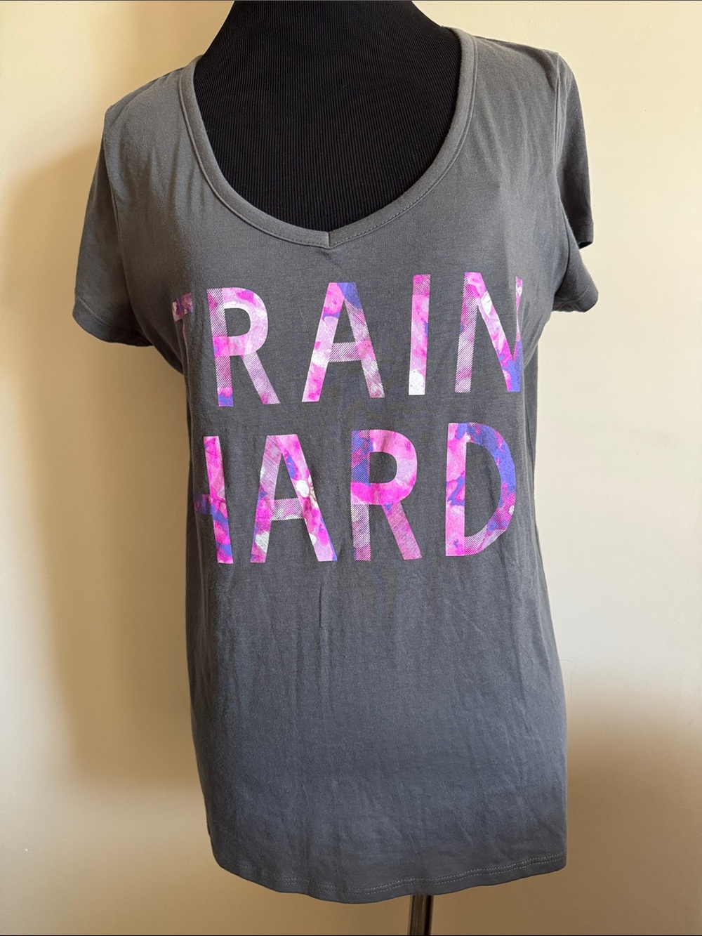 xersion ‘TRAIN HARD’ V-neck Short Sleeve Tee